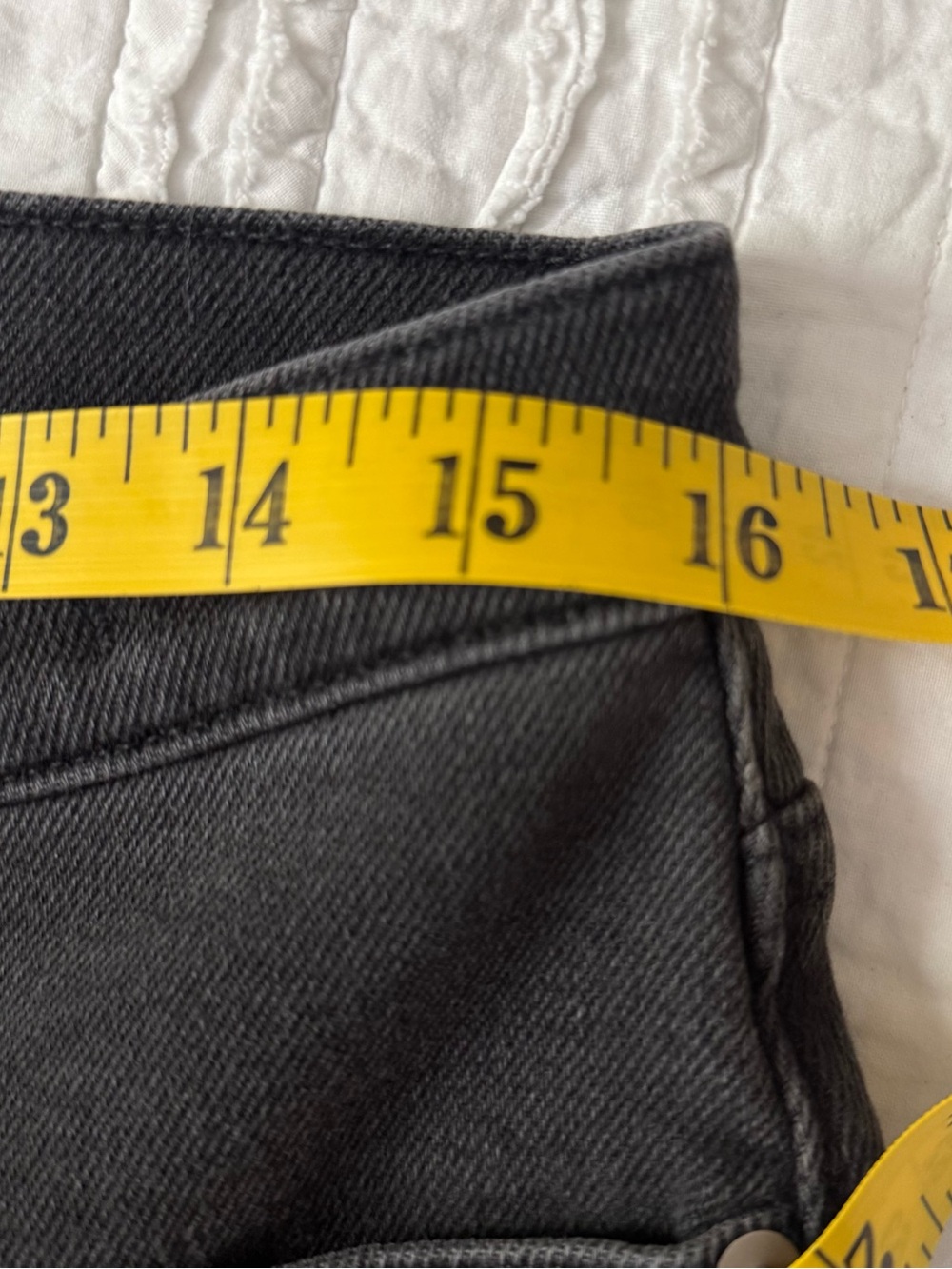 NWOT Madewell Mid-Rise Kick Out Jeans Womens 29 Black Flare Crop - Picture 6 of 10